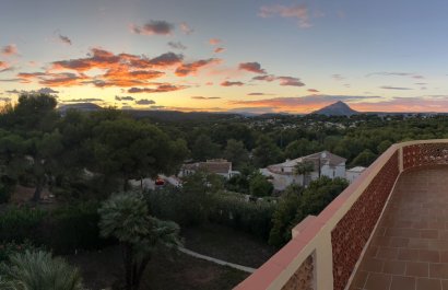 Resale - Villa - Jávea - Montgó