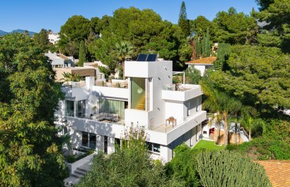 Resale - Villa - Marbella - Nueva Andalucía