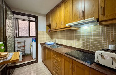 Resale - Apartment / flat - Torrevieia - Center