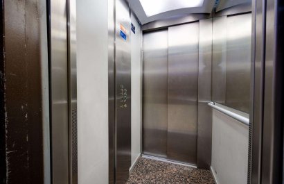 Resale - Apartment / flat - Torrevieia - Center