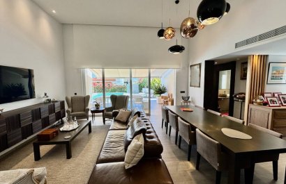 Resale - Villa - La Finca Golf - Algorfa