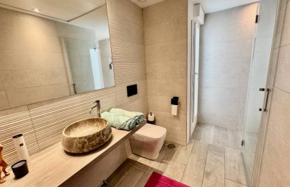 Resale - Villa - La Finca Golf - Algorfa