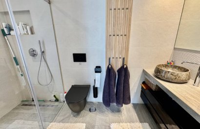 Resale - Villa - La Finca Golf - Algorfa