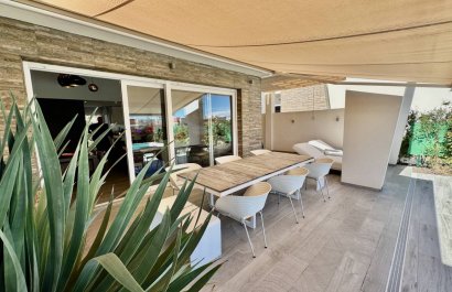 Resale - Villa - La Finca Golf - Algorfa