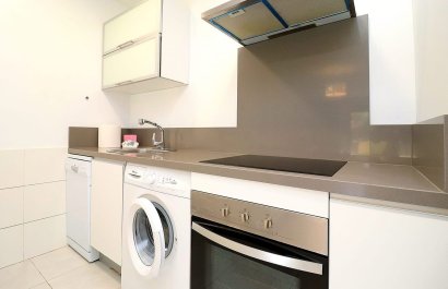 Resale - Apartment / flat - Orihuela Costa - Campoamor