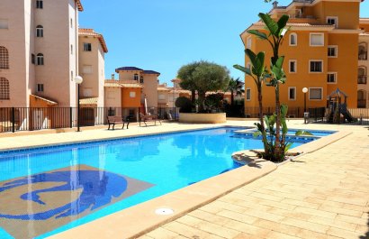 Resale - Apartment / flat - Orihuela Costa - Campoamor