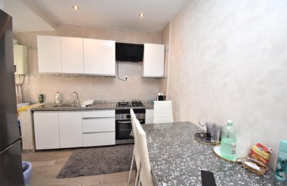 Resale - Apartment / flat - Santa Pola - Center