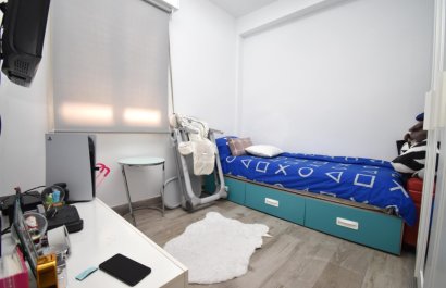 Resale - Apartment / flat - Santa Pola - Center