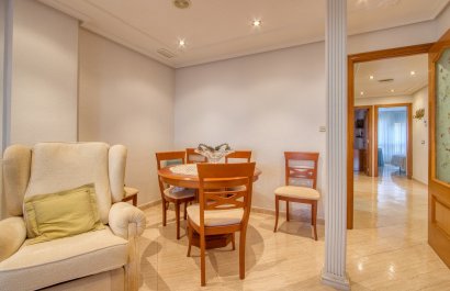 Resale - Apartment / flat - Torrevieia - Playa del Cura