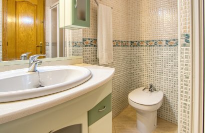 Resale - Apartment / flat - Torrevieia - Playa del Cura