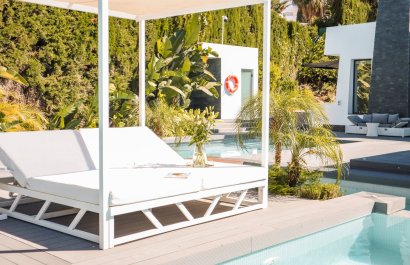 Resale - Villa - Marbella - Nueva Andalucía