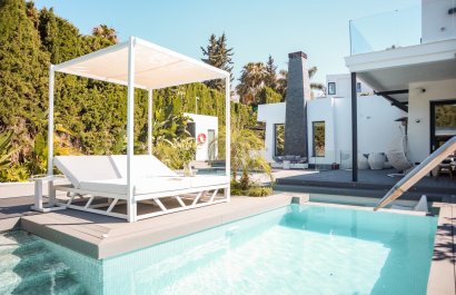 Resale - Villa - Marbella - Nueva Andalucía