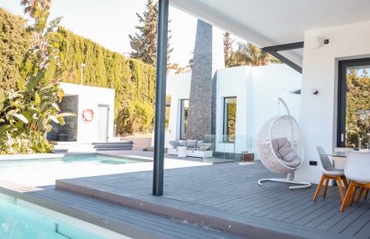 Resale - Villa - Marbella - Nueva Andalucía