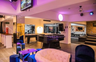 Resale - Villa - Marbella - Nueva Andalucía