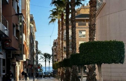 Resale - Apartment / flat - Torrevieia - Torrevieja
