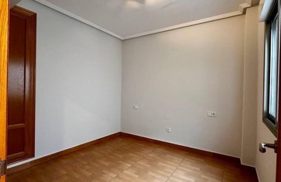 Resale - Apartment / flat - Torrevieia - Torrevieja