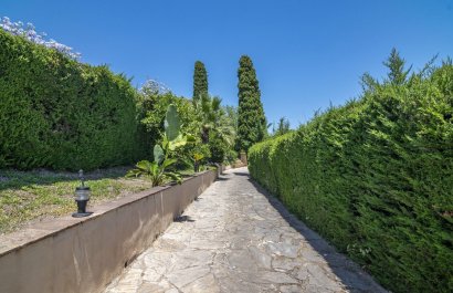 Resale - Villa - Benahavís - La Quinta