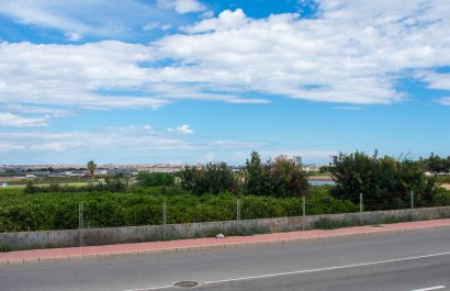 Resale - Villa - Torrevieia - Los Altos