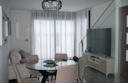 Resale - Villa - Torrevieia - Los Altos