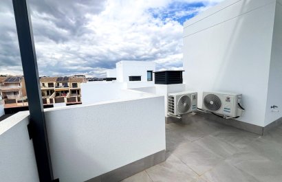 Resale - Villa - Torrevieia - Los Altos