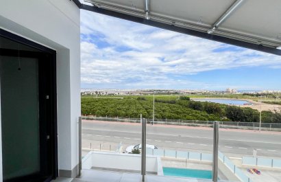 Resale - Villa - Torrevieia - Los Altos
