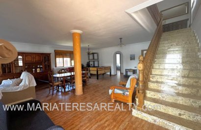 Resale - Villa - Los Alcázares - La Bahia Bella