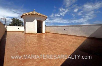 Resale - Villa - Los Alcázares - La Bahia Bella