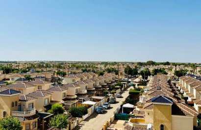 Resale - Apartment / flat - El Raso - Costa Blanca