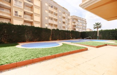 Resale - Apartment / flat - Torrevieia - Playa Los Locos