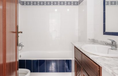 Resale - Apartment / flat - Torrevieia - Playa Los Locos