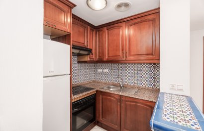 Resale - Apartment / flat - Torrevieia - Playa Los Locos