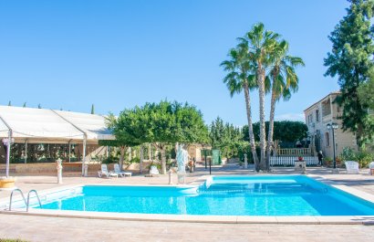 Resale - Villa - Crevillente