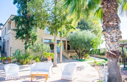 Resale - Villa - Crevillente