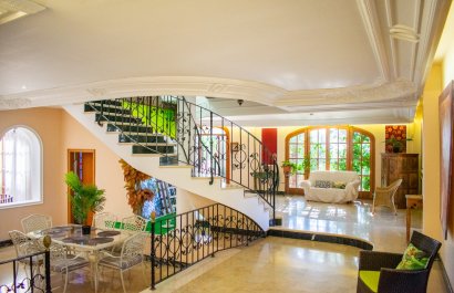 Resale - Villa - Crevillente