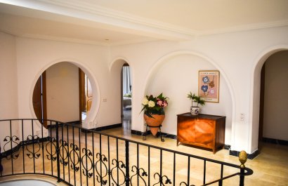 Resale - Villa - Crevillente