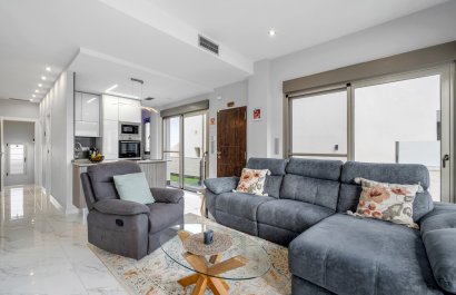 Resale - Villa - Orihuela Costa - Villamartín
