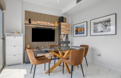 Resale - Villa - Orihuela Costa - Villamartín