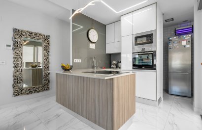 Resale - Villa - Orihuela Costa - Villamartín