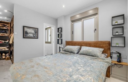 Resale - Villa - Orihuela Costa - Villamartín