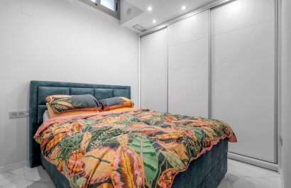 Resale - Villa - Orihuela Costa - Villamartín