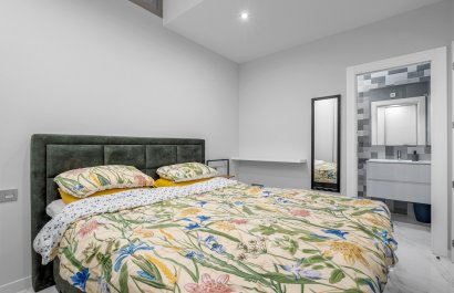 Resale - Villa - Orihuela Costa - Villamartín