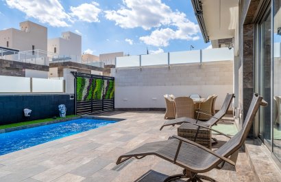 Resale - Villa - Orihuela Costa - Villamartín