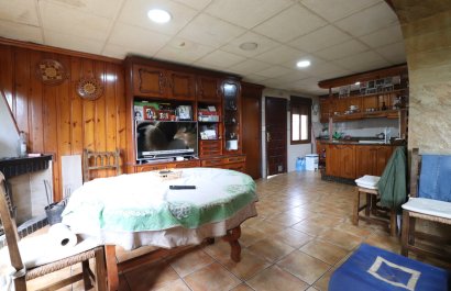 Resale - Villa - Heredades - Heradades