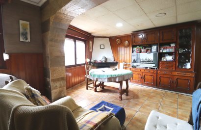 Resale - Villa - Heredades - Heradades