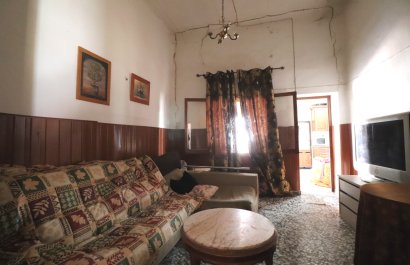 Resale - Villa - Heredades - Heradades