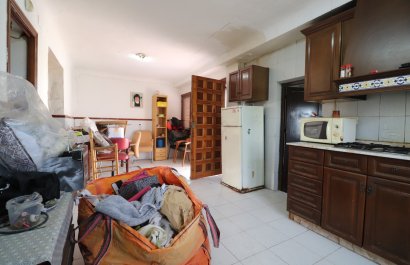 Resale - Villa - Heredades - Heradades