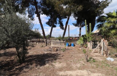 Resale - Villa - Heredades - Heradades