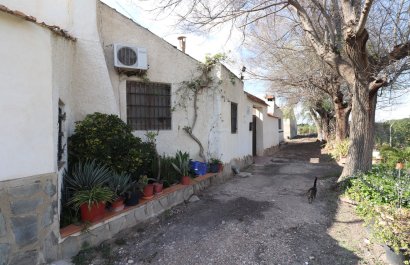 Resale - Villa - Heredades - Heradades