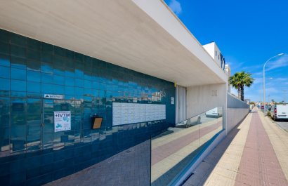 Resale - Apartment / flat - Orihuela Costa - Playa Flamenca