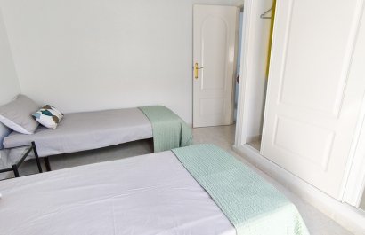 Resale - Townhouse / Duplex / Corner - Ciudad Quesada - La Fiesta